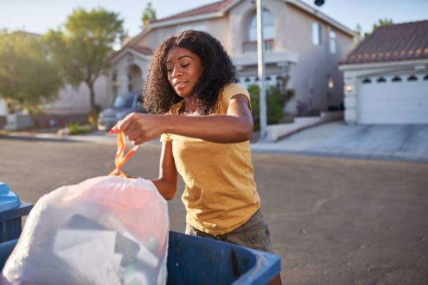 Best Yard Cleanup Services  in Taft Mosswood, CA