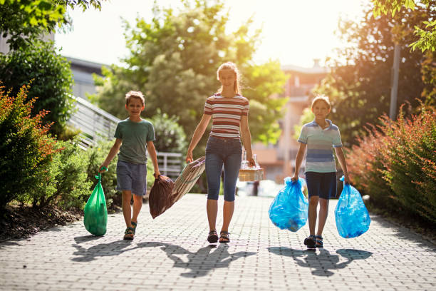 Yard Cleanup Services in Taft Mosswood, CA