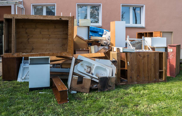 Best Junk Hauling Services  in Taft Mosswood, CA